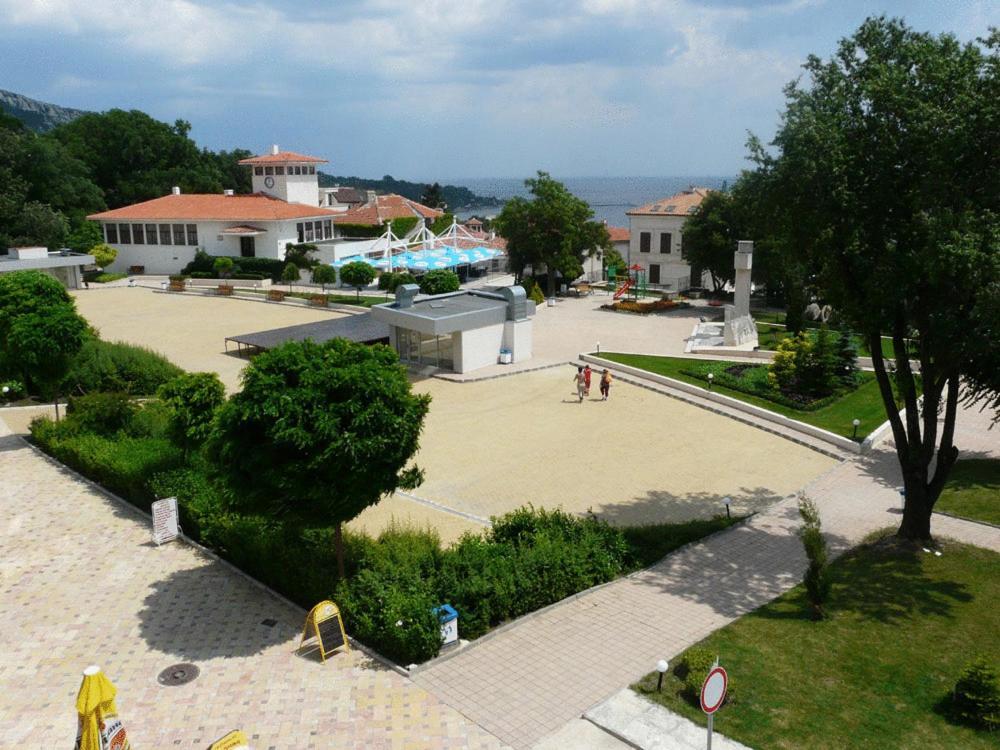 Family Hotel Balchik Exterior foto